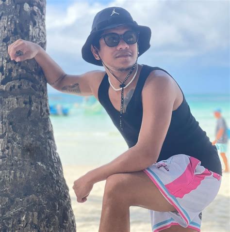 Pinakantot sa tropa yung bagong dayo na nakilala .
